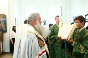 Всенощное бдение в Свято-Сергиевском женском монастыре села Алексеевка Базарно-Карабулакского района
