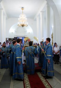 Всенощное бдение с чином Погребения Божией Матери в Свято-Троицком кафедральном соборе г. Вольска