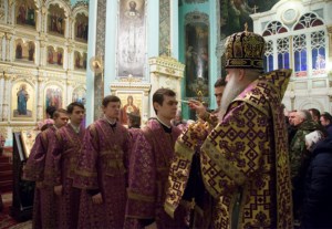Всенощное бдение в храме в честь Сошествия Святого Духа г.Саратова