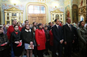 Пасхальная вечерня в храме Покрова Пресвятой Богородицы г.Саратова
