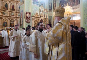 Всенощное бдение в храме в честь Покрова Пресвятой Богородицы г. Саратова