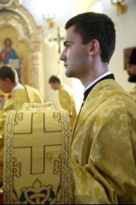 Божественная литургия в храме во имя святых первоверховных апостолов Петра и Павла г.Аткарска