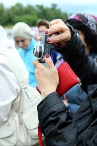 Митрополит Лонгин совершил чин освящения крестов и куполов строящегося храма во имя новомучеников и исповедников Саратовских г. Саратова