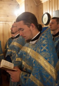 Божественная литургия в храме в честь Рождества Пресвятой Богородицы г.Саратова