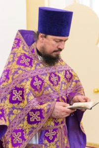 Божественная литургия в храме святителя Спиридона Тримифунтского г. Саратова