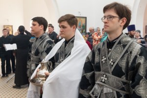 Литургия Преждеосвященных Даров в храме во имя преподобного Сергия Радонежского г.Саратова