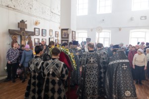 Литургия Преждеосвященных Даров в храме во имя святителя Митрофана Воронежского г. Саратова