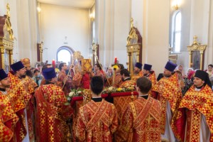 Божественная литургия в храме великомученика Георгия Победоносца г. Саратова