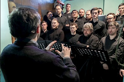 Великое повечерие с чтением канона преподобного Андрея Критского в храме Сошествия Святого Духа г. Саратова