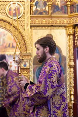 Литургия в храме великомученика Георгия Победоносца г. Саратова