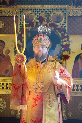 Митрополит Игнатий совершил Божественную литургию в храме святых мучениц Веры, Надежды, Любови и матери их Софии п. Светлый Татищевского района