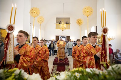 Митрополит Игнатий совершил Божественную литургию в храме святого апостола и евангелиста Иоанна Богослова г. Саратова