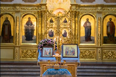 Митрополит Игнатий совершил всенощное бдение в Покровском соборе г. Саратова