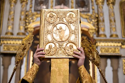 Митрополит Игнатий совершил всенощное бдение в Свято-Духовском соборе г. Саратова