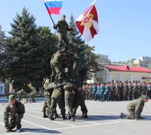 Священник поздравил курсантов с принятием военной присяги