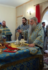Божественная литургия в храме в честь иконы Божией Матери «Скоропослушница» гор.Шиханы Вольского района