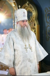 Крещальная литургия в Свято-Троицком соборе Саратова