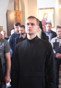 Божественная литургия в Спасо-Преображенском мужском монастыре Саратова