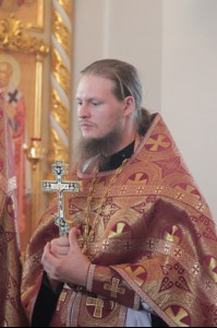 Божественная литургия в Свято-Троицком кафедральном соборе города Вольска