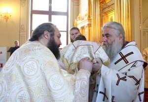 Литургия апостола Иакова на Архиерейском подворье — храме во имя святого апостола и евангелиста Иоанна Богослова при СПДС