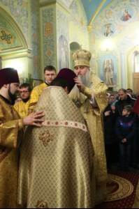 Великая Рождественская вечерня в храме в честь Покрова Пресвятой Богородицы г. Саратова