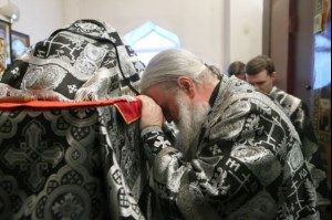 Литургия Преждеосвященных Даров в храме во имя святителя Тихона, Епископа Воронежского, Задонского чудотворца г.Саратова
