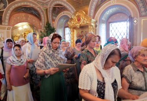 Всенощное бдение в Свято-Троицком кафедральном соборе г. Саратова