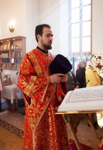 Божественная литургия на Архиерейском подворье — храме во имя святых равноапостольных Мефодия и Кирилла при СГУ в день памяти святых братьев