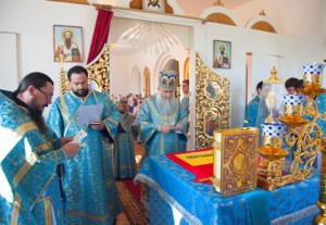 Божественная литургия в храме в честь Успения Пресвятой Богородицы п. Возрождение Хвалынского района