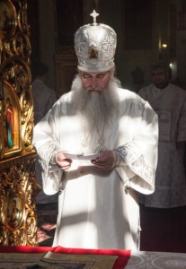 Божественная литургия в храме в честь Сошествия Святого Духа г. Саратова