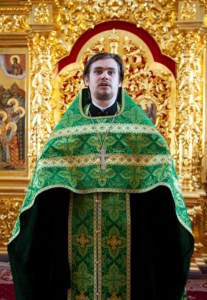 Божественная литургия в Свято-Троицком кафедральном соборе г. Саратова