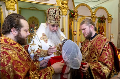 Божественная литургия в храме во имя великомученика и целителя Пантелеимона г. Саратова