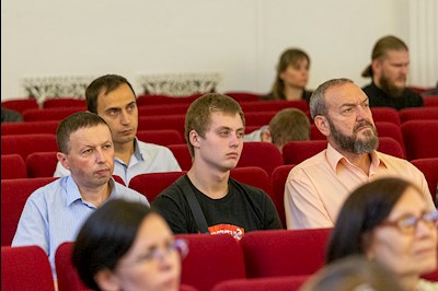 Состоялась открытая лекция о саратовских новомучениках