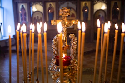 Архиереи Саратовской митрополии почтили память архиепископа Пимена и всех саратовских архиереев