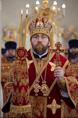Митрополит Игнатий совершил Божественную литургию пасхальным чином в храме святого пророка Илии п. Сенной Вольского района