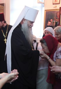Божественная литургия в храме во имя святого апостола и евангелиста Иоанна Богослова г.Саратова