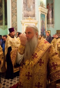 Всенощное бдение в храме в честь Сошествия Святого Духа города Саратова