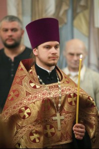Всенощное бдение в Свято-Троицком кафедральном соборе Саратова