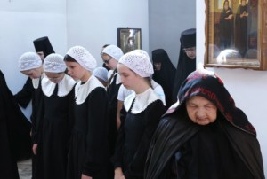 Божественная литургия в Свято-Алексиевском женском монастыре г. Саратова