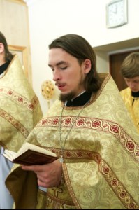Божественная литургия в храме в честь иконы Божией Матери «Скоропослушница» г.Шиханы Вольского района