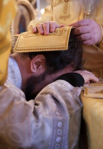 Божественная литургия в Свято-Троицком кафедральном соборе г. Покровска