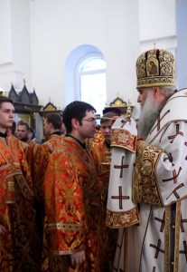 Всенощное бдение на Архиерейском подворье — храме в честь иконы Божией Матери «Утоли моя печали» г.Саратова