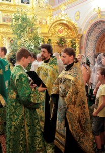 Всенощное бдение в Свято-Троицком кафедральном соборе г. Саратова