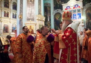Всенощное бдение в храме в честь Сошествия Святого Духа г.Саратова