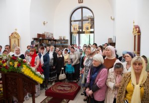 Божественная литургия в храме во имя святителя Луки (Войно-Ясенецкого), исповедника, при 3-й городской клинической больнице г. Саратова