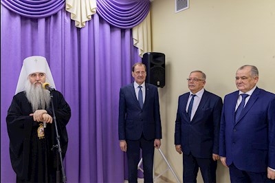Митрополит Лонгин освятил новое здание детского сада в Татищево