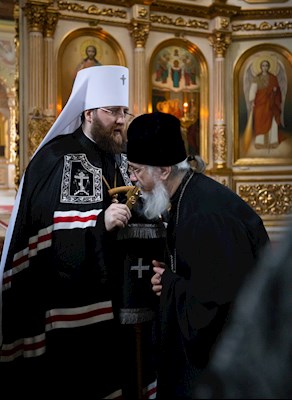 Митрополит Игнатий совершил вечернее богослужение с чином прощения в Покровском соборе г. Саратова