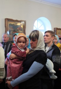 Божественная литургия в храме в честь иконы Божией Матери «Скоропослушница» гор.Шиханы Вольского района