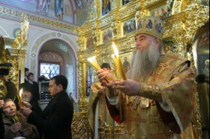 Великое освящение верхнего храма во имя Святой Живоначальной Троицы Свято-Троицкого кафедрального собора города Саратова