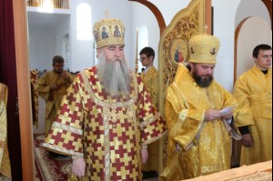 Божественная Литургия в храме святых первоверховных апостолов Петра и Павла г.Красноармейска